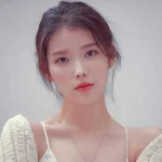 IU.jpg IU.jpg