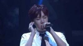 BTS LIVE TRILOGY EP.2 THE RED BULLET.mkv_20210703_152207.031.webp BTS LIVE TRILOGY EP.2 THE RED BULLET.mkv_20210703_152207.031.webp