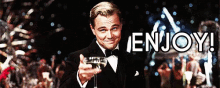 tenor (1).gif