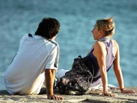 couple-talking-on-shore-4.webp