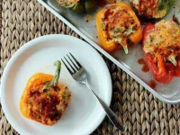 11-quinoa-enchilada-chicken-stuffed-peppers-fsl.webp