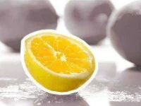 09-hangover-cures-lemon-sl.webp