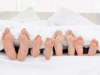 why-does-your-body-do-that-06-feet-sl.webp