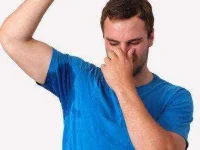 why-does-your-body-do-that-13-smelly-armpits-sl.webp