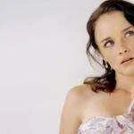 s_1alexis_bledel_portrait_1920x1080%20hdtv%201080p.webp s_1alexis_bledel_portrait_1920x1080%20hdtv%201080p.webp