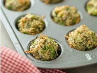 06-muffin-tin-meals-broccoli-meatballs-fsl.webp