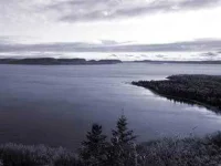 02-facts-about-america-lake-superior-sl.webp