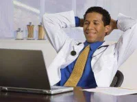 13-things-plastic-surgeons-wont-tell-you-sl6.webp