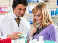 9-more-pharmacist-secrets-03-assistance-sl.webp