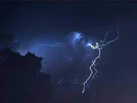 02-weather-lightning-and-thunder-sl.webp