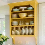 Wood-Plate-Rack-With-Yellow-Color.webp