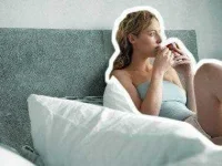 01-caffeine-sleep-deprivation-sl.webp