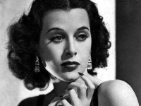 women-who-changed-tech-hedy-lamarr-sl.webp