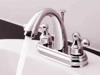 05-handwashing-wrong-hot-water-sl.webp