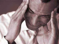 10-men-cancer-signs-chronic-headache-sl.webp 10-men-cancer-signs-chronic-headache-sl.webp