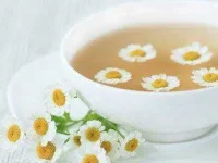 4-foods-to-prevent-insomnia-03-chamomile-tea-sl.webp