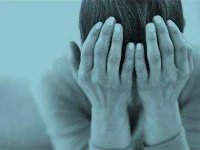 01-signs-depressed-feelings-sl.webp