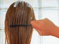 15-more-hairstylist-secrets-09-conditioning-sl.webp 15-more-hairstylist-secrets-09-conditioning-sl.webp