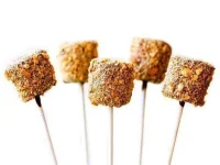 06-smores-pops-fsl.webp 06-smores-pops-fsl.webp