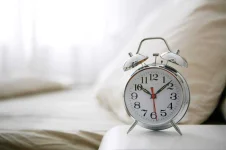 05-lose-weight-in-your-sleep-bedtime.webp