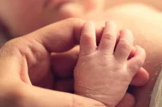 04-newborns-more-bones.webp