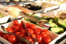 salad-bar.webp salad-bar.webp
