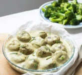 dish_meatballs_vegan_gravy-732x1024-e1435427361612.webp dish_meatballs_vegan_gravy-732x1024-e1435427361612.webp