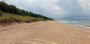 beach2.webp beach2.webp