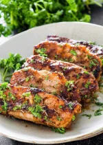 mustard-balsamic-pork-chops-with-rosemary-3.webp mustard-balsamic-pork-chops-with-rosemary-3.webp