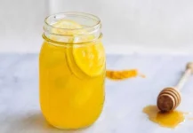 how-to-make-turmeric-tea5-001.webp