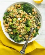 Broccoli_Chickpea_Bowl_01.webp