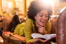 01-reading-habits-moves-lips.webp 01-reading-habits-moves-lips.webp