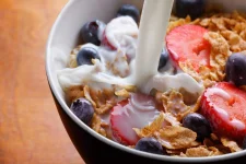 02-sabotage-metabolism-cereal.webp