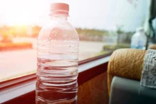 04-sabotage-metabolism-water-bottle.webp