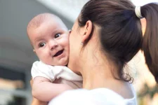 05-hair-falling-out-new-mom.webp