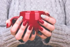 05-nail-color-designs.webp