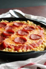 Pepperoni-Pizza-Mac-and-Cheese-2-610x915.webp Pepperoni-Pizza-Mac-and-Cheese-2-610x915.webp