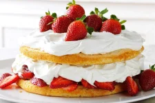 moms-recipes-Strawberries-Cream-Torte.webp moms-recipes-Strawberries-Cream-Torte.webp