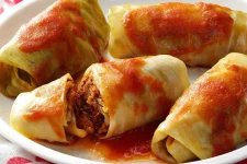 slow-cooker-Meatball-Cabbage-Rolls.webp