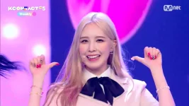 210917 KCONTACT HI 5 Day 1.mp4_20210921_113613.435.webp