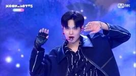 210917 KCONTACT HI 5 Day 1.mp4_20210921_113817.412.webp