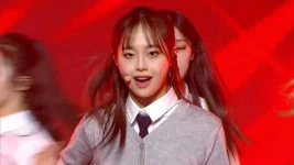 LOOΠΔ - 이달의소녀 Premier Greeting [D&D] (VOD).mp4_20210921_141553.566.webp
