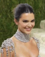 Kendall_Jenner_at_Met_Gala_2021_5.webp