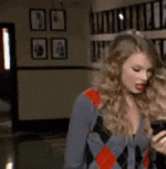 cover-eyes-taylor-swift.gif