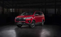 Would-you-want-a-better-equipped-Toyota-Innovamain.jpg