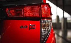 Would-you-want-a-better-equipped-Toyota-Innova5.jpeg