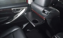 Would-you-want-a-better-equipped-Toyota-Innova7.jpeg