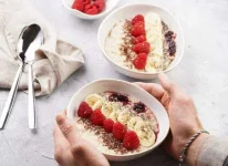 oatmeal-fruit-seeds.webp