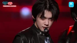 221015 KCON 2022 JAPAN - SHOW DAY2.WEB-DL.1440P60.VP9.AAC-MEi.mkv - Google Drive.mp4_20221016...webp