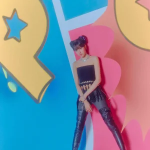 stayc_staydom_teaser_Yoon_4.jpg